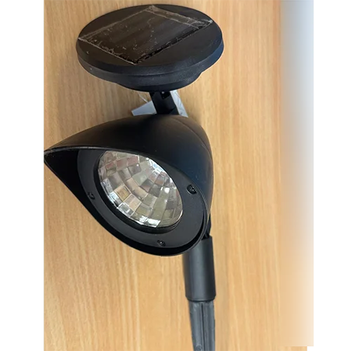 SIA Tirdzniecības nams "Kurši" — LED solārā lampa