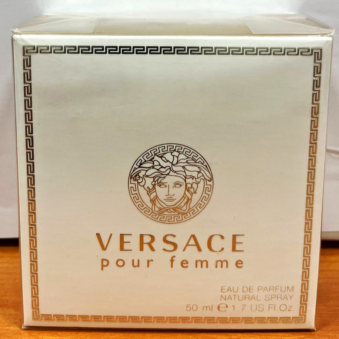 Versace — pour femme