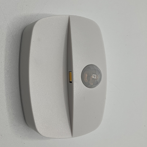 IZOXIS — Motion sensor LED night light
