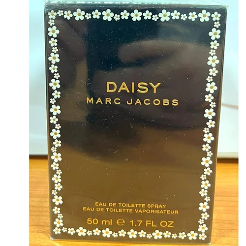 MARC JACOBS — Daisy