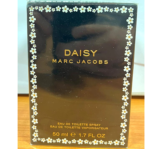 MARC JACOBS — Daisy