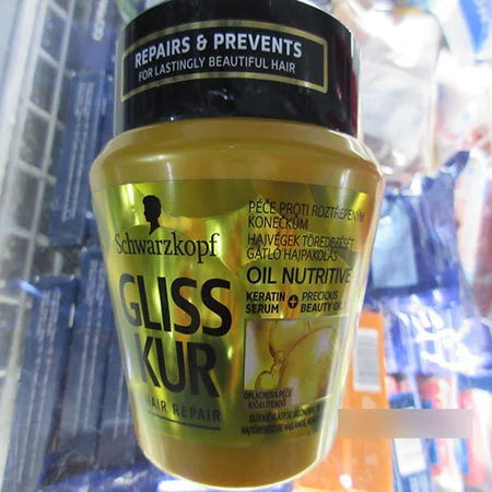 Schwarzkopf — Gliss Kur