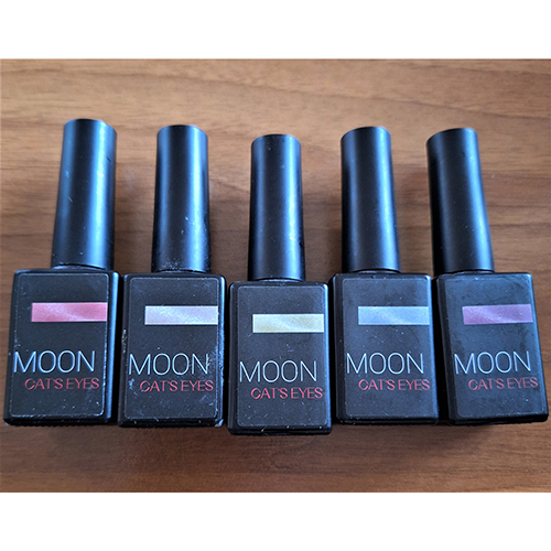 ONLY NAILS — Moon Cat's Eyes