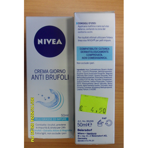 Nivea — Crema giorno anti brufoli