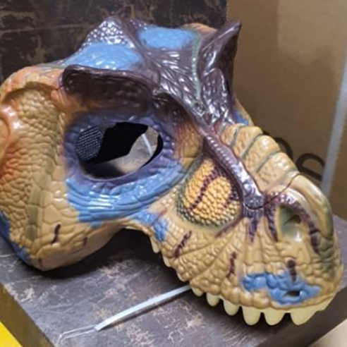 Zhong Jie Ming Toys — Dinosaur Helmet