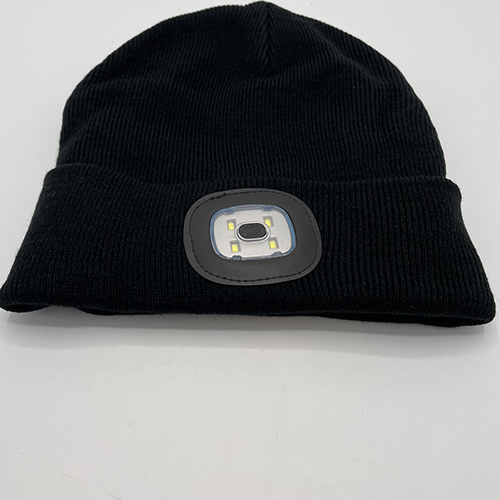 Beanie with LED lamp, black