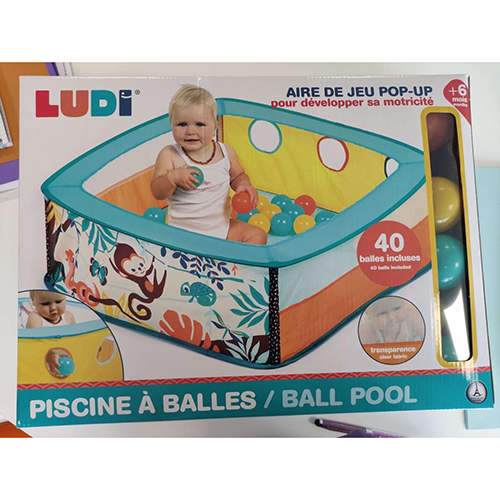 LUDI — Aire de jeu, piscine à balles, ou fond de parc, l'endroit préféré de bébé!