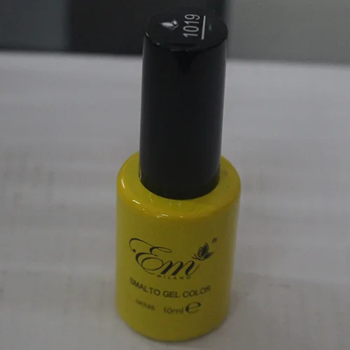 Em Milano ® — Smalto gel color