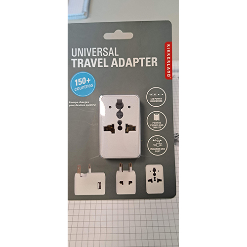 KIKKERLAND — UNIVERSAL TRAVEL ADAPTER