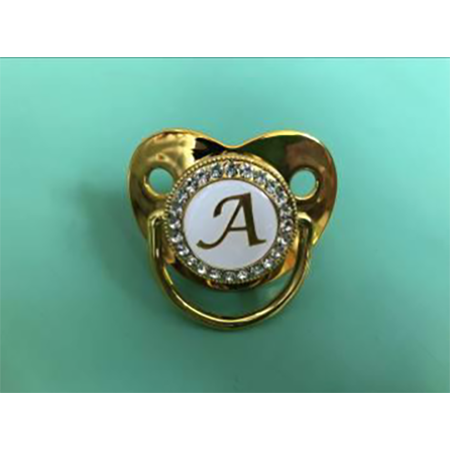 RiToEasysports — Golden Baby Soother with clip