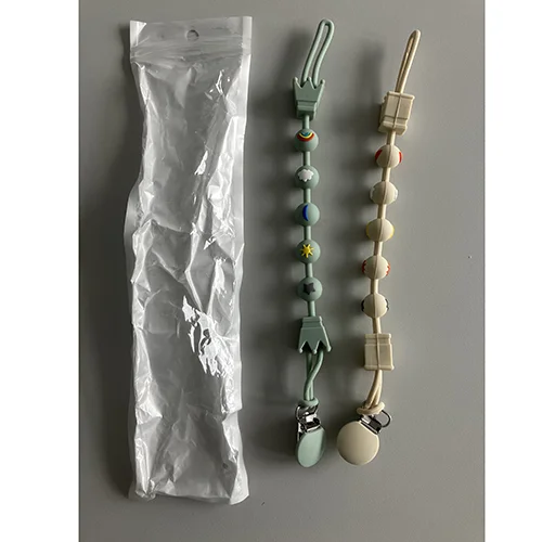 Shen Zhen shi Yi Jia Bai Mao Yi You Xian Gong Si — Silicone Pacifier Chain