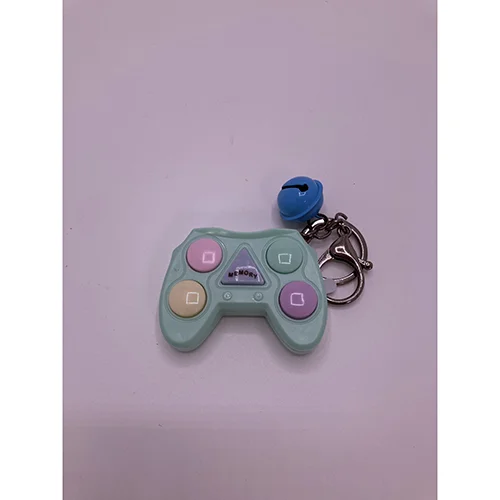 Kinds of Games — Key ring with toy
