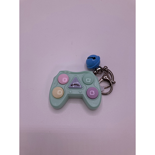 Kinds of Games — Key ring with toy