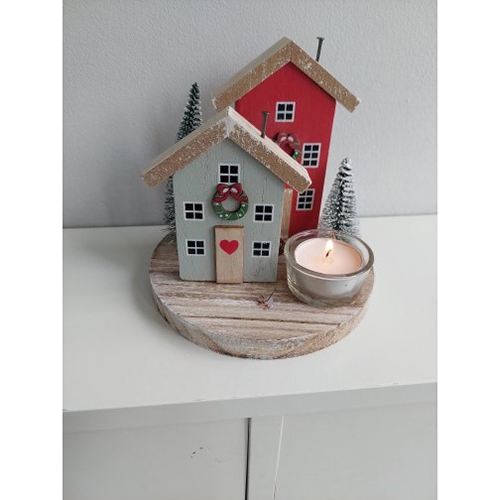 All I Want For Christmas — House Scene With Tealight Holder
