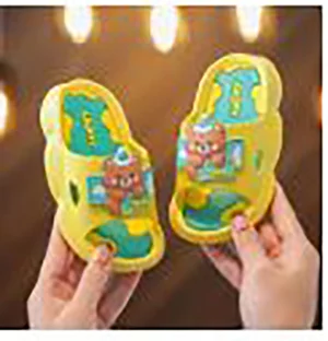 Jiageya — Cartoon-Themed Sandals