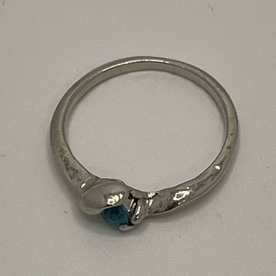 Ring with ornamental stone, 3 pcs