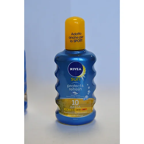 Nivea — Sun protect & refresh