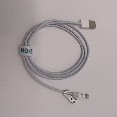SiGN — Charge & Sync cable