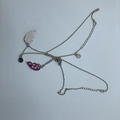 Busy Lizzie — Necklace Best Friends Heart Purple