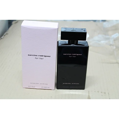 Narciso Rodriguez — For her