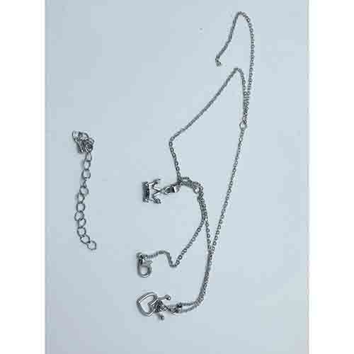 Busy Lizzie — Necklace Heart/Princess