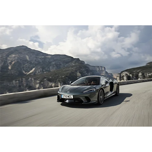 McLaren — GT