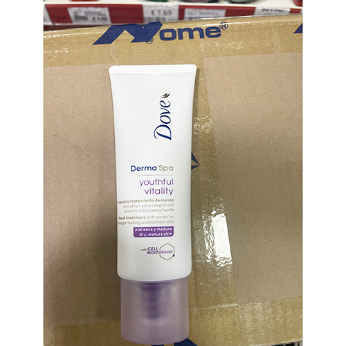 Dove — Derma Spa Youthful vitality