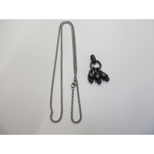 Chain with pendants