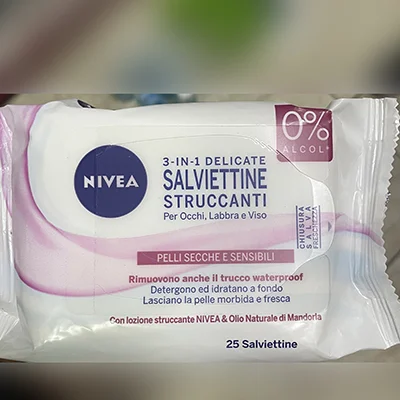 Nivea — 3-in-1 delicate salviettine struccanti Per Occhi, Labbra e viso