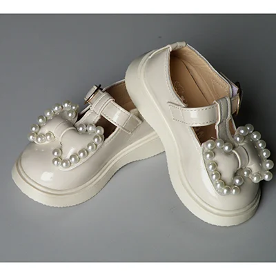 Children's shoes