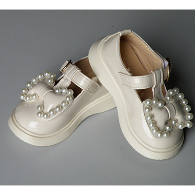 Children's shoes