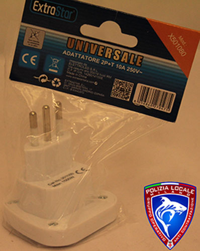 EXTRASTAR, — UNIVERSALE ADATTATORE 2 P+T 10a 250V~