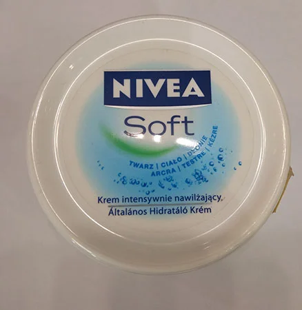 Nivea — Soft moisturising cream
