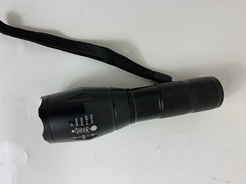Briv — Ficklampa 10W zoom