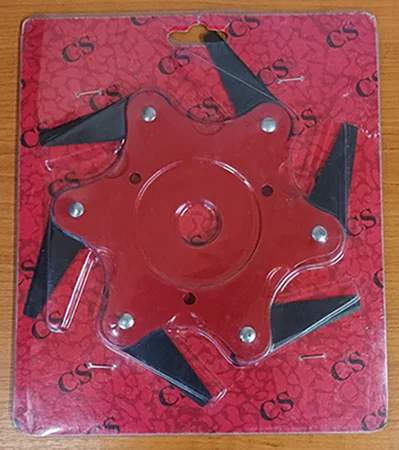 Flail-type cutting attachments with 6 knifes