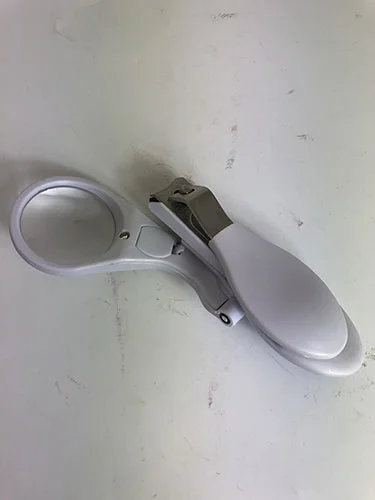 Nail scissors