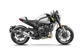 CF MOTO — 700 CLX SPORT