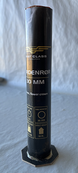 First class fireworks — Tordenrør