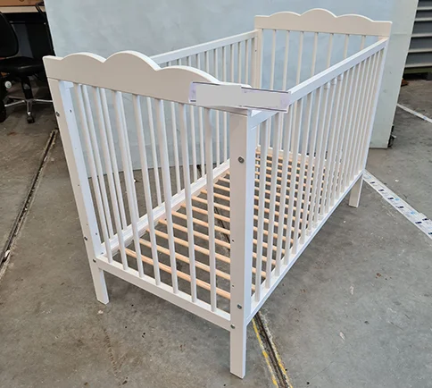 Klups — Childrens Cot
