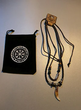 AB Viking Crafts – Vikings Handgefertigtes Wikinger Ethno Lederhalsband mit Wolfszahn