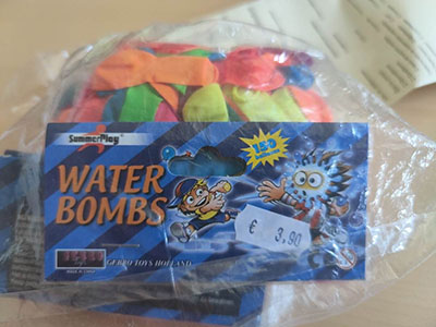 Summer play — Water bombs