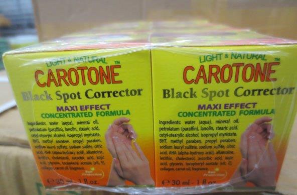 Light and natural Carotone Black spot corrector