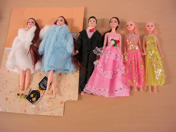Plastic dolls