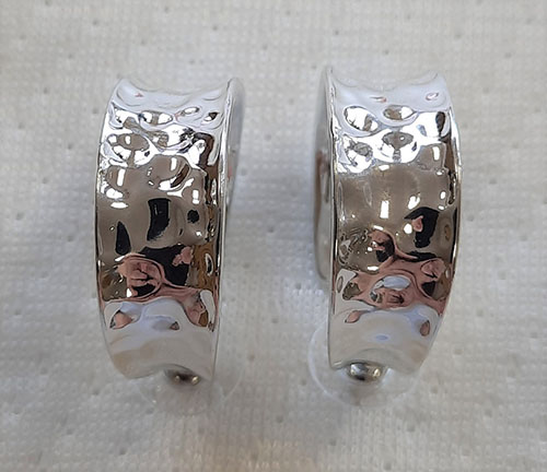 ESSACO — Earrings