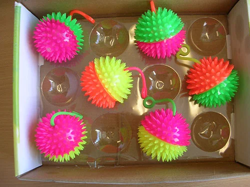 essaco — Flashing spiky ball