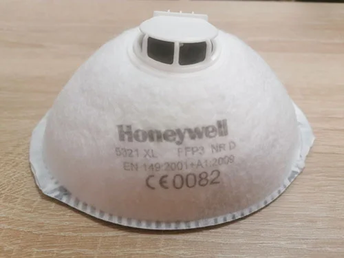 Honeywell — Filtering half mask