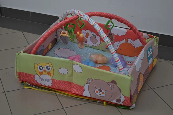 Konig Kids — 3 in 1 Play center