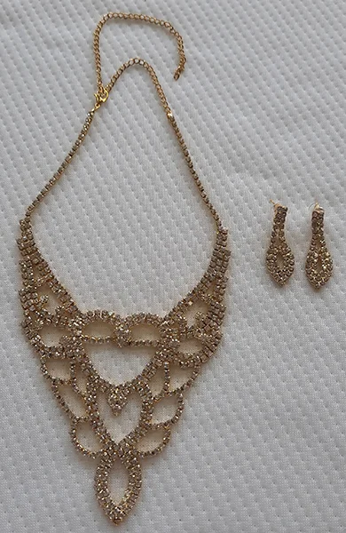 Jewelry B - 2.5