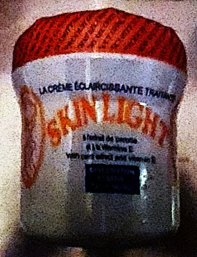 SKIN LIGHT — La Crème éclaircissante traitante
