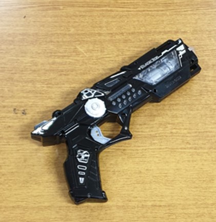 BLACK ICE / SPACE GUN